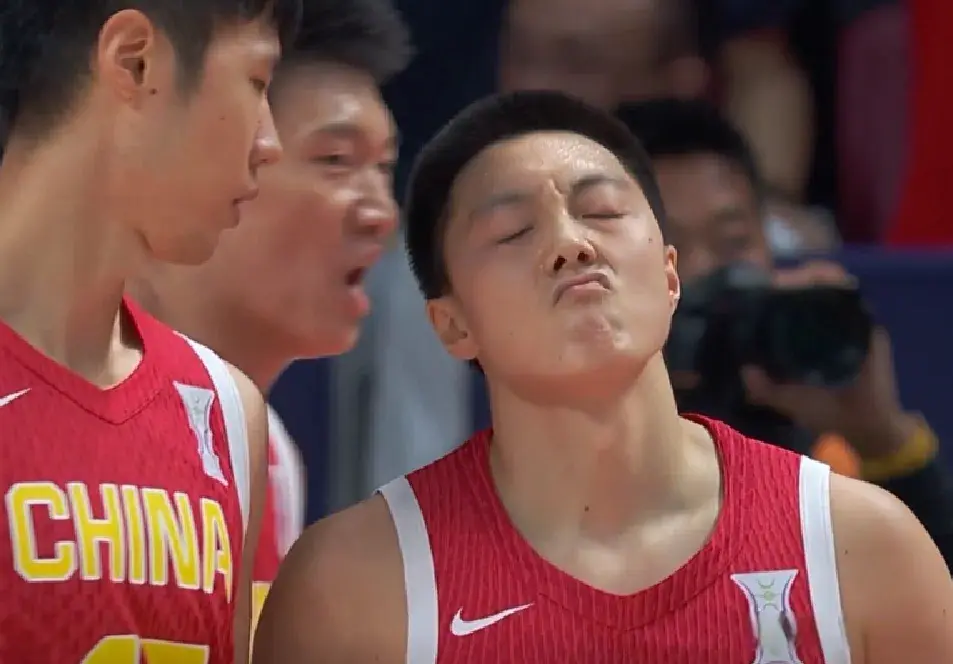 S胡明轩大, 胡明轩抵达, 男篮可能实