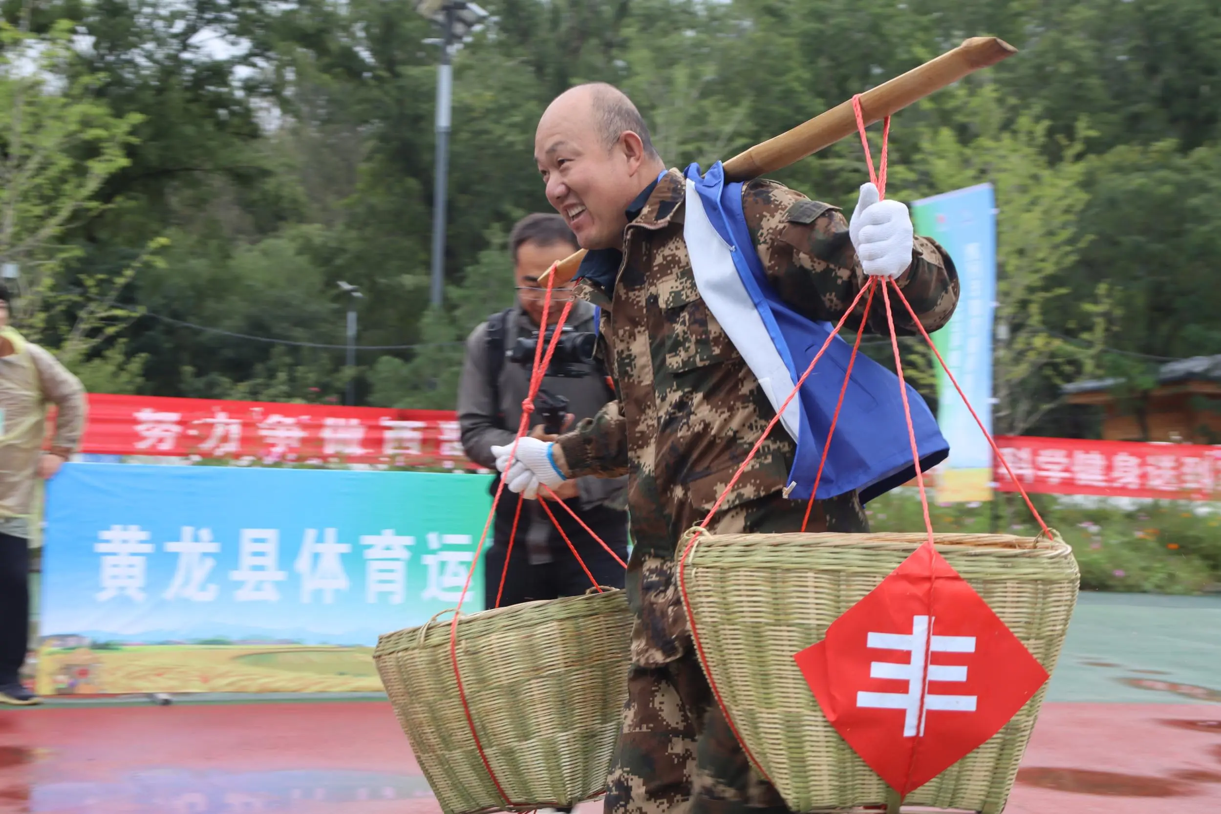 AA, 快速将, 气氛热烈非 AA, 快速将, 气氛热烈非