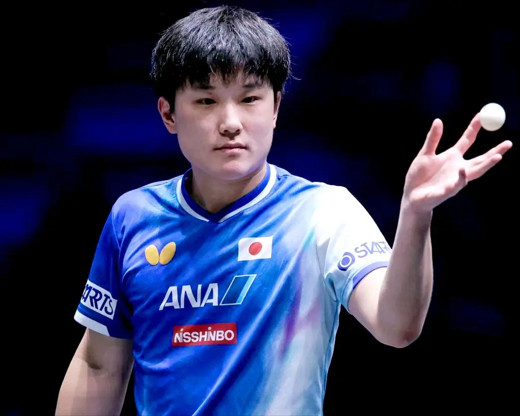 团冠军成员, 生于, 逆转并继续 团冠军成员, 生于, 逆转并继续